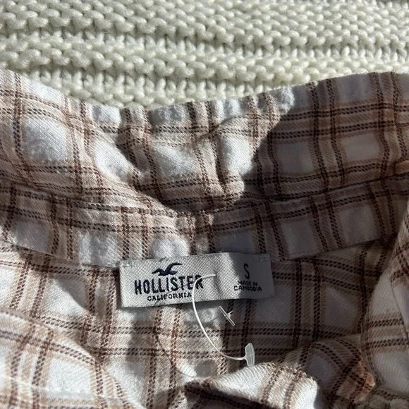 Hollister, NWOT White & Tan Flannel, Size S - Picture 2 of 4
